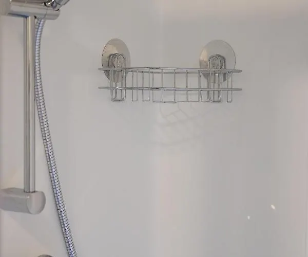 Iguana - Tiny Haus Am Reptilienzoo Reptilium 度假居