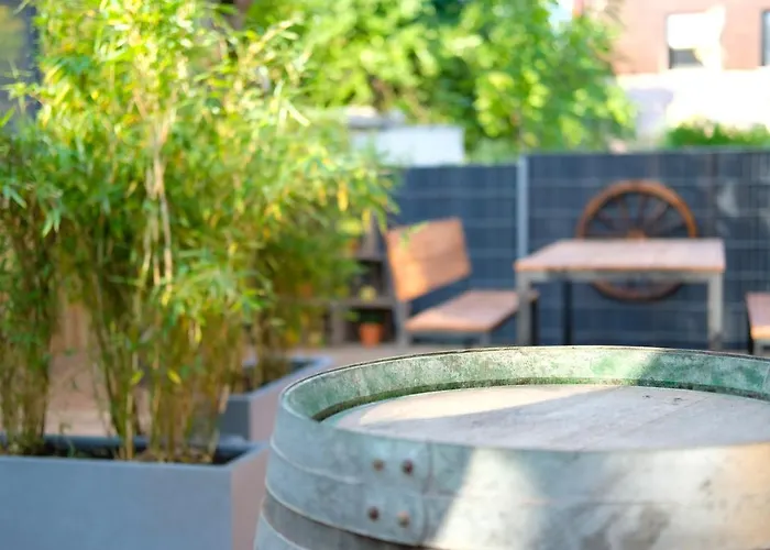 Iguana - Tiny Haus Am Reptilienzoo Reptilium Ferienhaus *